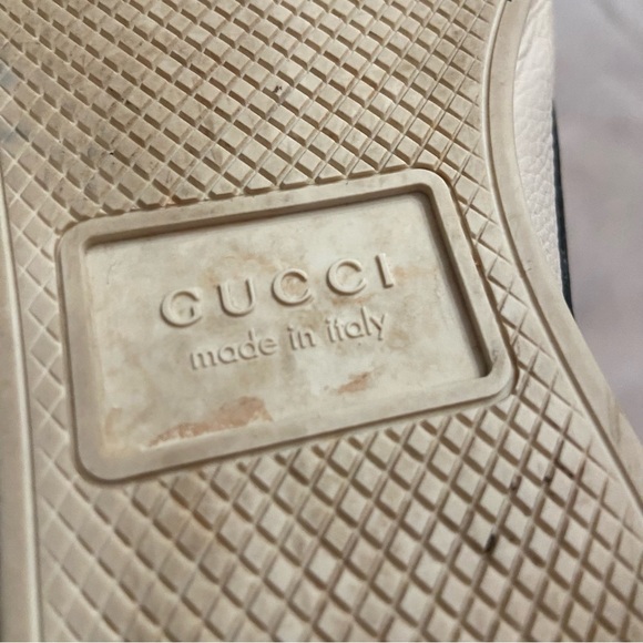 Gucci Falcer Bee embroidered Off White Leather Low Top lace-up Sneakers - Picture 13 of 15